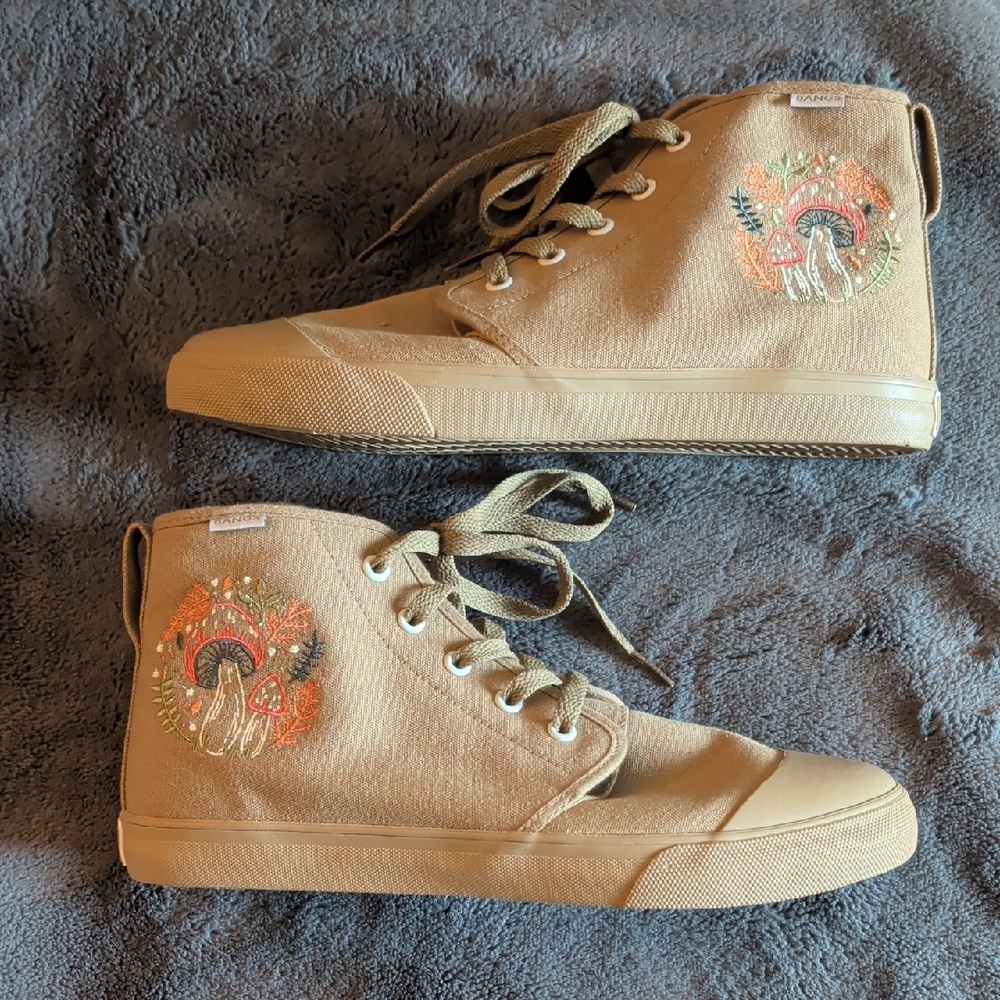BANGS Embroidered High-Top Sneakers in Tan